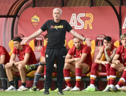 Dipoles Jose Mourinho, AS Roma Puncaki Liga Serie-A