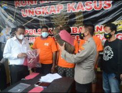 Pacar Diajak Kencan, Tidak Terima, Main Keroyok