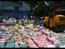 Bea Cukai Musnahkan Ribuan BMN Senilai Rp 2,2 Miliar