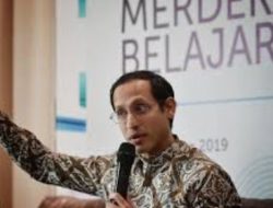 Tak Terapkan Permendikbud, Nadiem Bakal Beri Sanksi Kampus