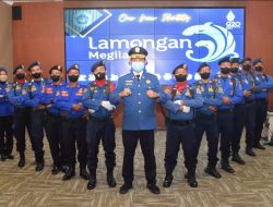 Melayani Berlebih, Bupati Apresiasi Petugas Damkar Lamongan