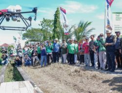 Waspadai Penyakit Blas, Pemkab Lamongan Lakukan Gerdal dengan Teknologi Drone
