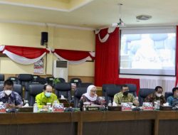 Gelar Rapat Kerja, Pemkab dan Komisi C DPRD Bojonegoro Bahas Kemiskinan Ekstrem