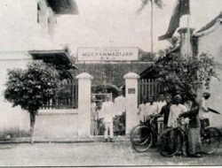 Satu Abad PKO Moehammadijah, Diberitakan Koran Belanda, Menolong Siapapun Tanpa Berpikir Untung-Rugi