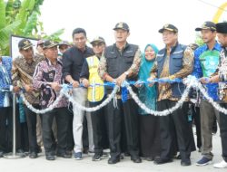 Turba, Bupati Lamongan Resmikan 4 Ruas Jalan, PSAB dan Sarana Pendidikan-Kesehatan