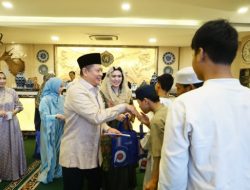 Ketua MPR RI dan Majelis Ta’lim Baitus Sholihin (MT-BS) Berikan Santunan Anak Yatim