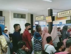 Program Pemutihan Kendaraan Bermotor dari Khofifah Disambut Antusiasme Warga Bojonegoro