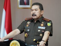 Bilang Kasus Korupsi BTS 4G Sudah Selesai, Anthony: Jaksa Agung Berpolitik