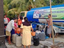 Kemarau, 22 Desa di 12 Kecamatan, Pemkab Bojonegoro Gelontor Air Bersih 224 Tangki Truk