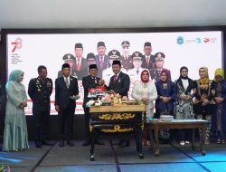 Bupati Lamongan Gelontorkan Beasiswa Program Perintis untuk Tingkatkan SDM