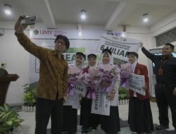 Komitmen Pemerataan Yankes, UMY Salurkan Beasiswa Rp 6 Miliar bagi Mahasiswa Kedokteran