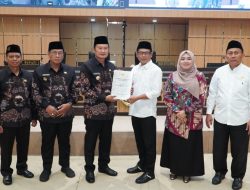 Pansus DPRD dan Pemkab Lamongan Sepakati 13 Raperda untuk Disampaikan ke Gubernur