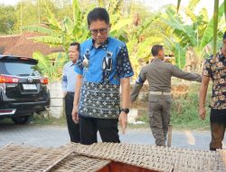 Respon Keluhan Warga, Pj Bupati Adriyanto Tinjau ke Wilayah Terdampak Kekeringan