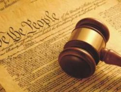 Lima dari Sembilan Hakim MK, termasuk Anwar Usman Dinilai Khianati Konstitusi