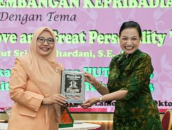 Harus Mampu dan Terukur, Perempuan Lamongan Diajak Jadi Center of Excellence