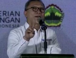 Zulhas Menambah Panik Jokowi