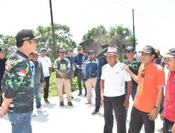 Kawal Pembangunan Jalan, Bupati Pastikan Ruas Sembung-Slaji Selesai Akhir Desember
