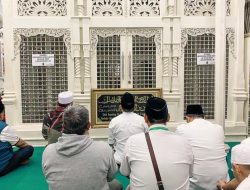 Ngaku Dikenalkan Gus Dur, Cak Imin Ziarahi Makam Habib Husein Luar Batang