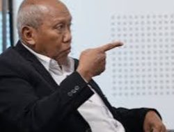 Ikrar Nusa Bhakti: Masak Rakyat Pemilik Kedaulatan Dikalahkan oleh Satu Keluarga?