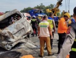 Kecelakaan Km 58 Tol Cikampek, Semua Penumpang Daihatsu Grand Max Tewas
