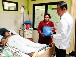 Resmikan NICU, Bupati Ingin RSUD Ngimbang Terus Kembangkan Layanan
