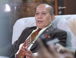 Soal Pilpres Dipilih Kembali oleh MPR, Syarif Hasan: Tidak Pernah Ada Pembahasan