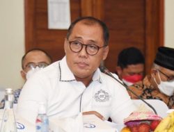 Sikapi Pencopotan Ketua KPU, Komisi II DPR: Jadi Pemimpin Harus Jaga Etika