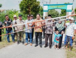 Palang Pintu di Plosogeneng Siap Beroperasi, Bupati Minta Utamakan Keselamatan