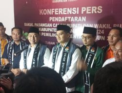 Tak Jadi Lawan Kotak Kosong, Riyadi-Gus Wafi Resmi Daftarkan Diri ke KPU