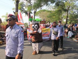 Kirab Maskot Siwalan, PPK Kerek Sosialisasi Pilkada 2024 di Momen Karnaval