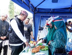 Festival Gandrung Rajungan, Gali Potensi Sari Laut hingga Kuliner Lamongan