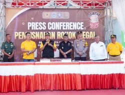 Apresiasi Kolaborasi Lintas lembaga, Pemkab Lamongan Musnahkan Rokok Ilegal