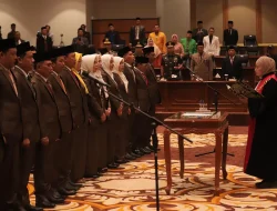 50 Anggota DPRD Bojonegoro Dilantik, Pj. Bupati Minta Ikut Kawal Pilkada