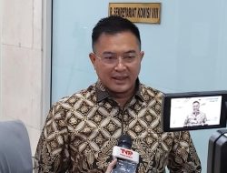 Menag Absen, Persiapan Haji 2025 Terancam, Raker Komisi VIII dengan Kemenag Ditunda