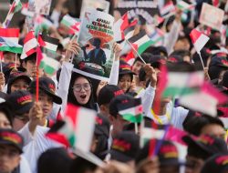 Kutuk Kekejaman Israel, 4.800 Mahasiswa Baru UMY Berikan Donasi untuk Palestina