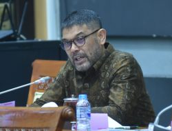 Soal Mogok Masal Hakim, Nasir Djamil: Jokowi Setengah Hati Sejahterakan Hakim