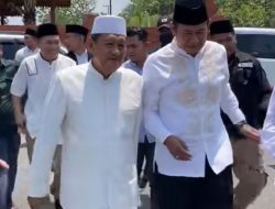 Ramah dengan Warga, Gus Bed Minta Alumni Ponpes Langitan Dukung Yes-Dirham