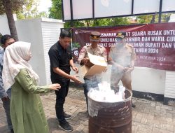 Musnahkan Surat Suara Rusak, KPU Tuban Nyatakan Siap Jalankan Coblosan Pilkada