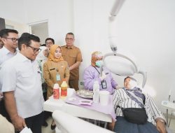 Tinjau CKG, Gus Imin Kampanye ke Warga Cek Kesehatan sebelum Sakit