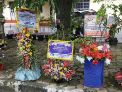 Lestarikan Lingkungan, Ganti Karangan Bunga dengan Bibit Pohon