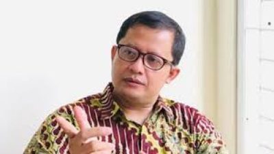 Ubed Rajar Kang Ubed, Akademisi yang Dicopot UNJ Diduga Sering Kritik Keluarga ...