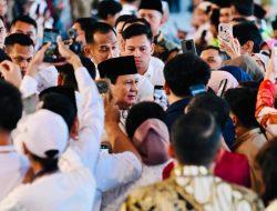 Prabowo Gelar Griya Idul Fitri, Ribuan Warga Datangi Istana Kepresidenan