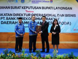Serahkan SK Direktur, Bupati Lamongan Minta Dedy Bawa BDL Sustainable