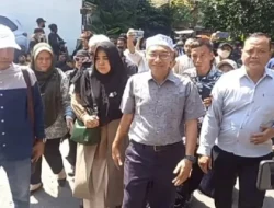 Jokowi Makin Bingung dan Panik