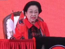 Singgung Pemilu 2024, Megawati Sentil Kader yang Berdiri di Dua Kaki
