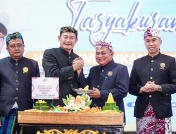 Hardiknas 2025, Lamongan Beri Penghargaan untuk Insan Pendidikan
