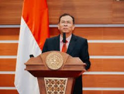 Raih 13 Suara MWA, Prof. Madyan Jadi Rektor Unair 2025-2030