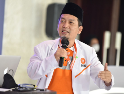 Usai Dikukuhkan, Presiden PKS segera Temui Prabowo dan Anies Baswedan