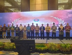 UMY Sabet Penghargaan PTMA Standar Mutu AIK Terbaik di Rakornas 2025