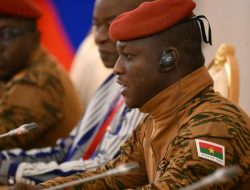 Berdalih Biaya Tinggi, Junta Burkina Faso Bubarkan Komisi Pemilu